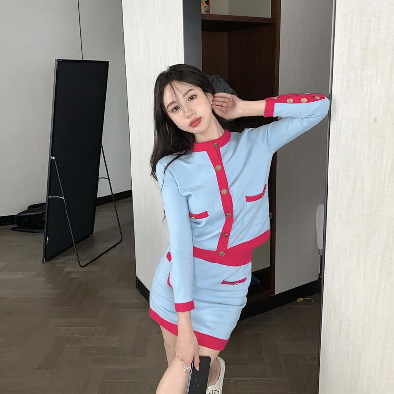 スタイルファッション気質スーツ女性2020年秋新しい洋風ショートコートとヒップスカートツーピーススーツ ブラックストロベリース13225300970