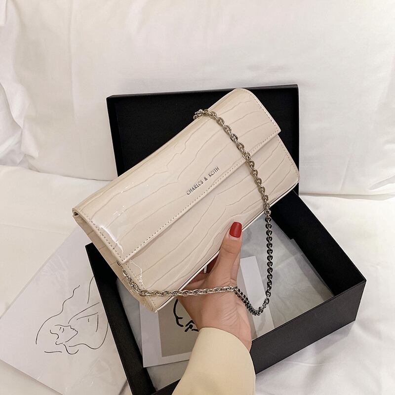 チェーンバッグレディースクロスボディバッグ2020人気の新しい波夏のファッションテクスチャショルダーバッグネット赤小さな正方形のバッグ Tiancai_Wing_Bag2750612