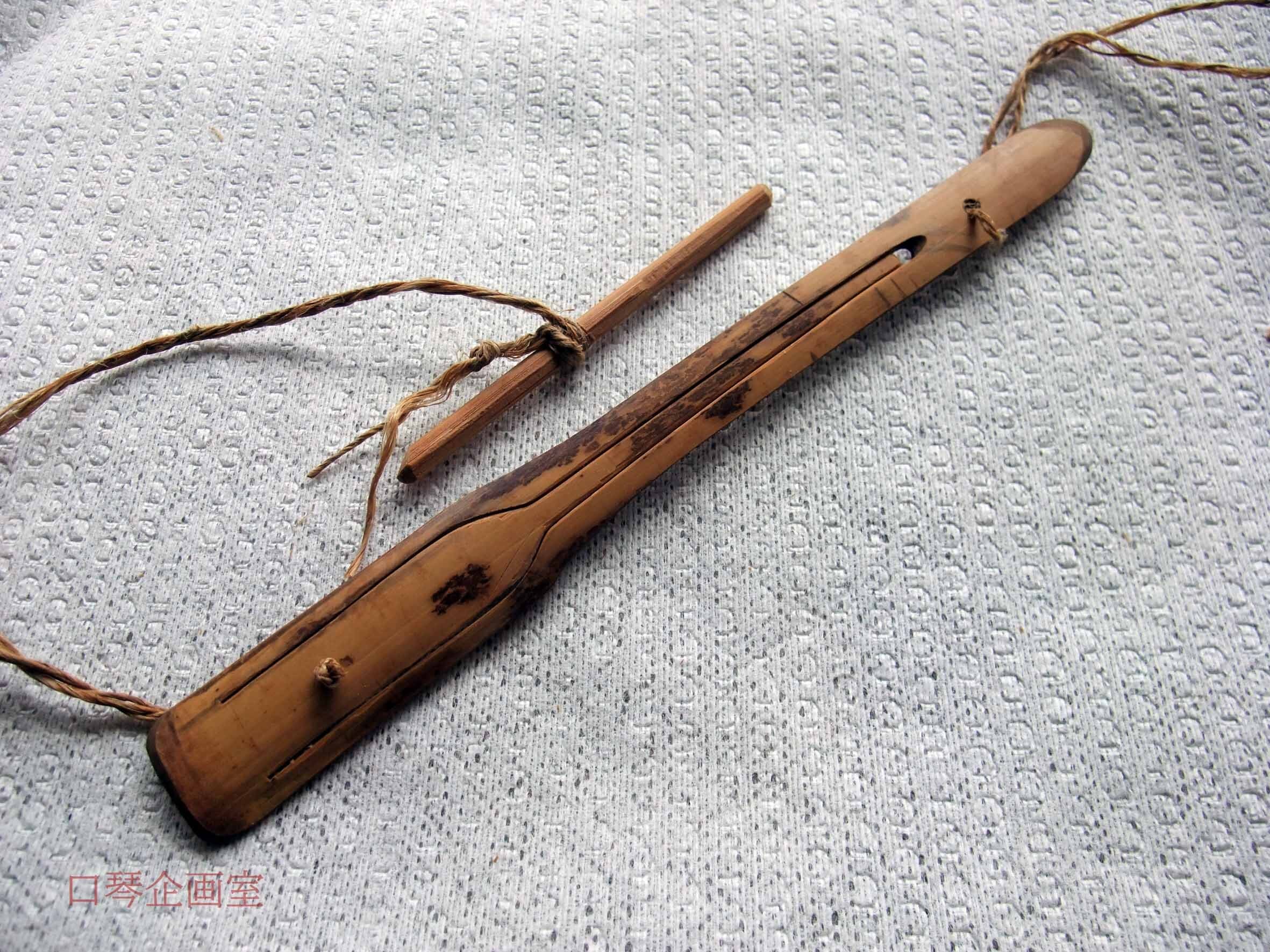 アイヌの楽器 ムックリ ムックリ』 アイヌ民族楽器・口琴 ムックリ | 『ムックリを作る店