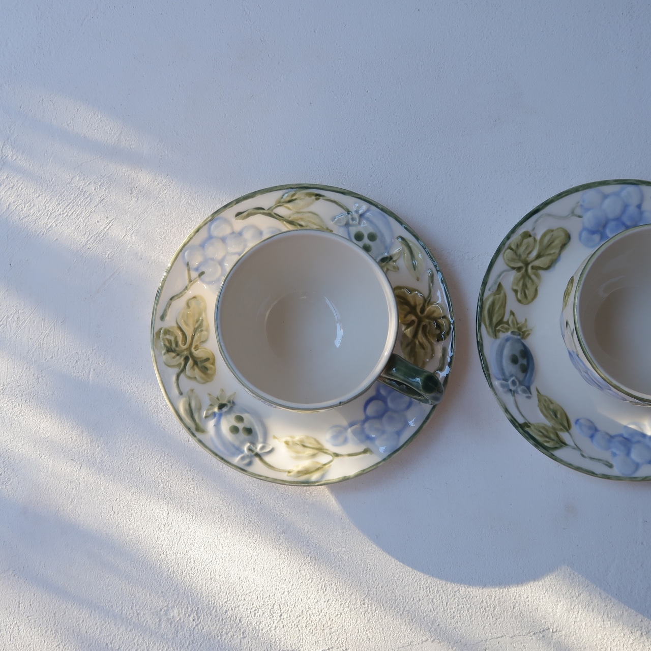 ぶどうのカップ&ソーサー