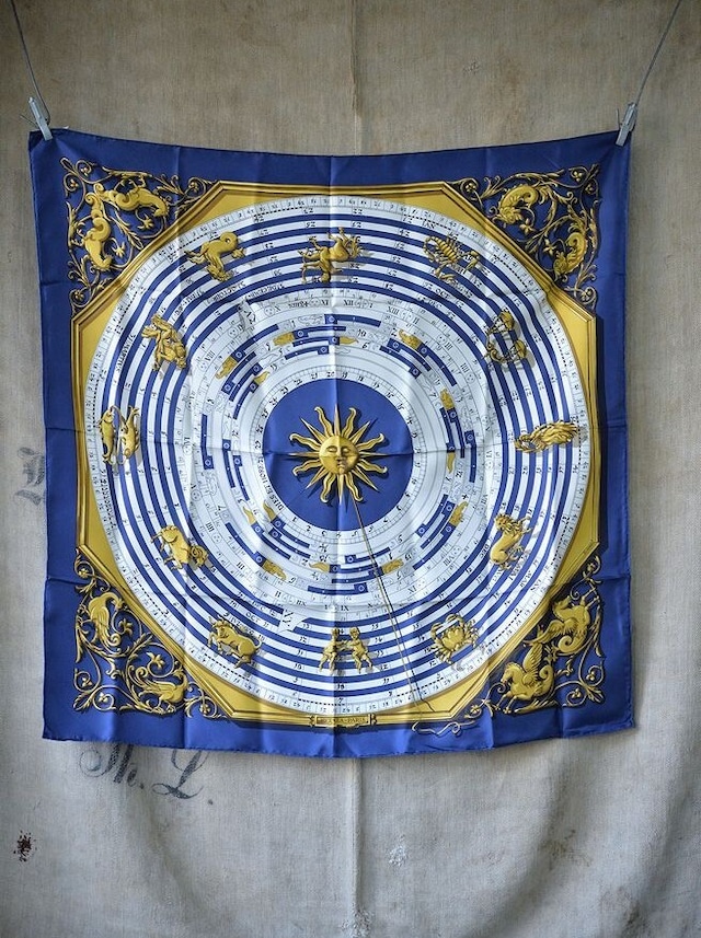 VINTAGE HERMES CARRES