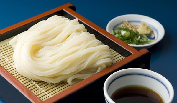 onikunページ 7枚まとめ売り おか泉】本格さぬきうどん（2人前・半生タイプ・ぶっかけつゆ付き