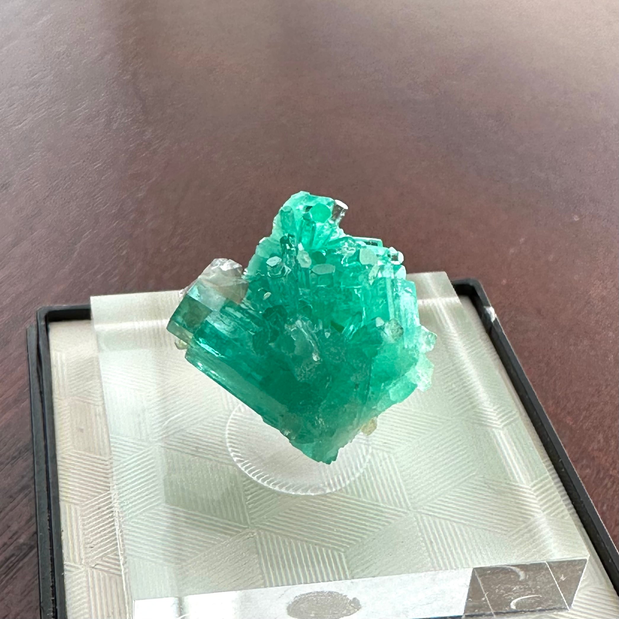 エメラルド / カルサイト【Emerald with Calcite】コロンビア産