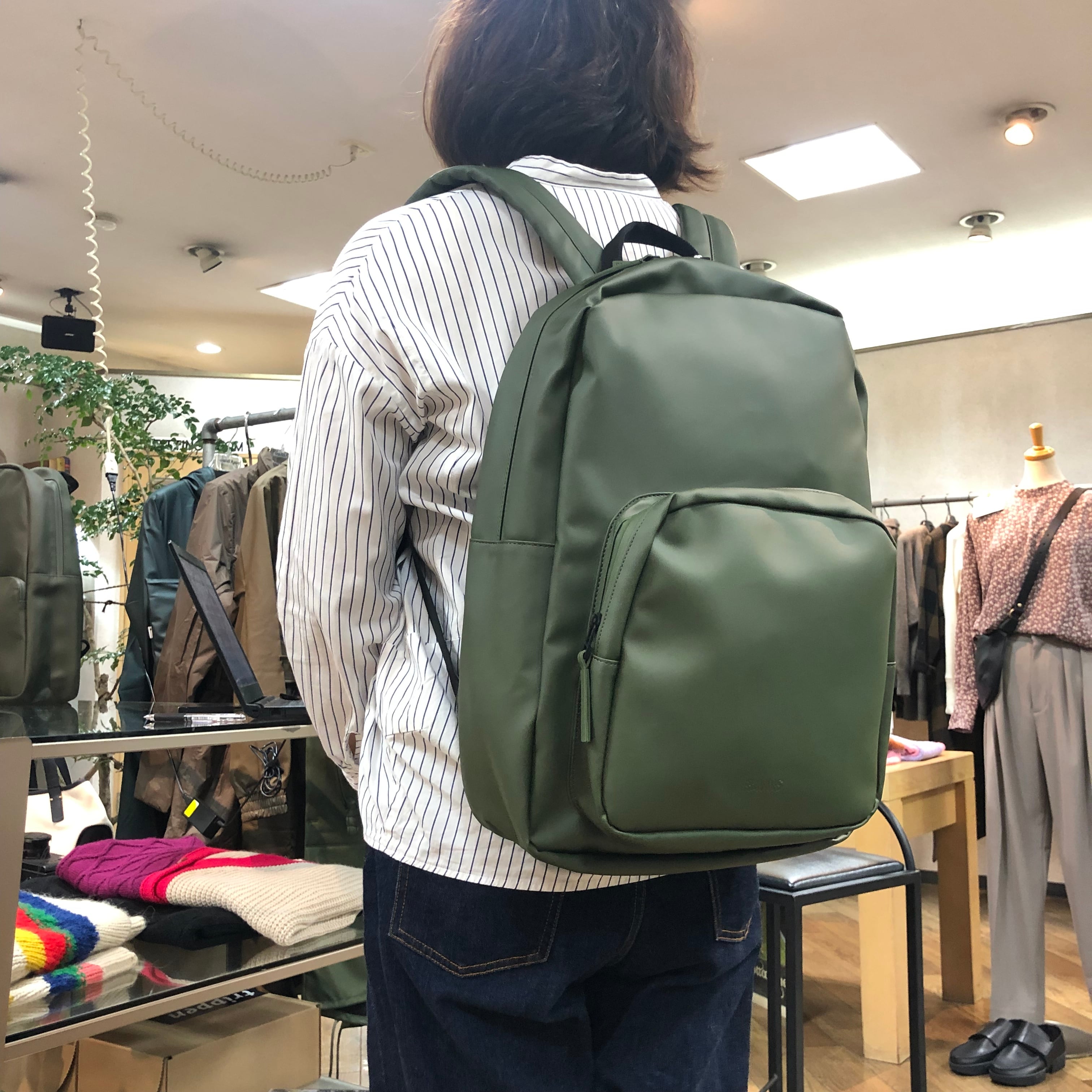 RAINSレインズ Base Bag（COL EVER GREEN グリーン） | home web store