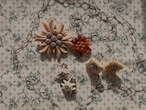 FRANCE ~1960’s Vintage celluloid Edelweiss brooch