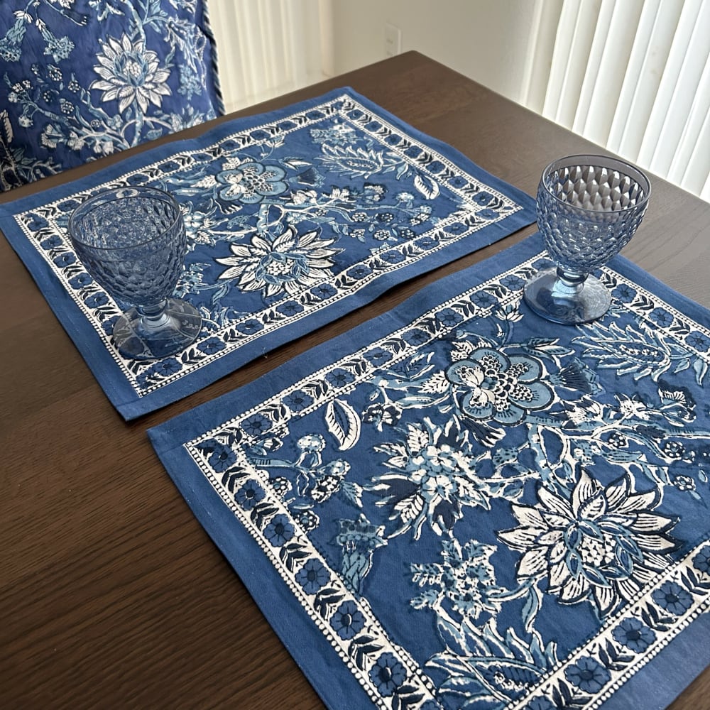 未使用※インド ブロックプリント 中綿入りキルト ウォーターカラー　マルチラグ 未使用※インド ブロックプリント 中綿入りキルト ウォーターカラー