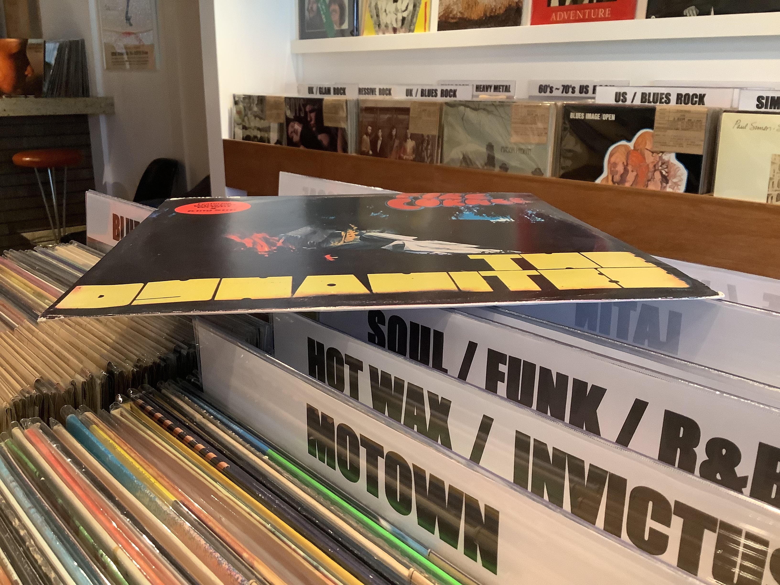 THE DYNAMITES / FIRE CORNER | Plastic Soul Records