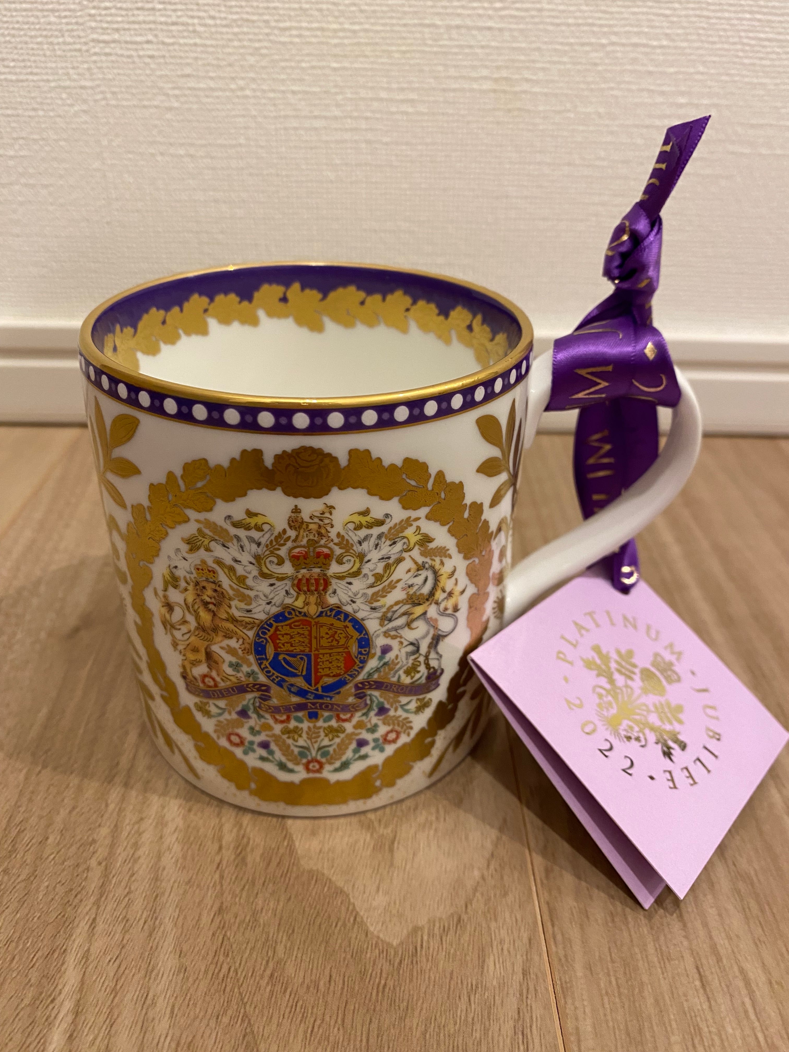 英国王室公式グッズエリザベス女王 プラチナ・ジュビリー マグカップ Happy Mizuho Shop