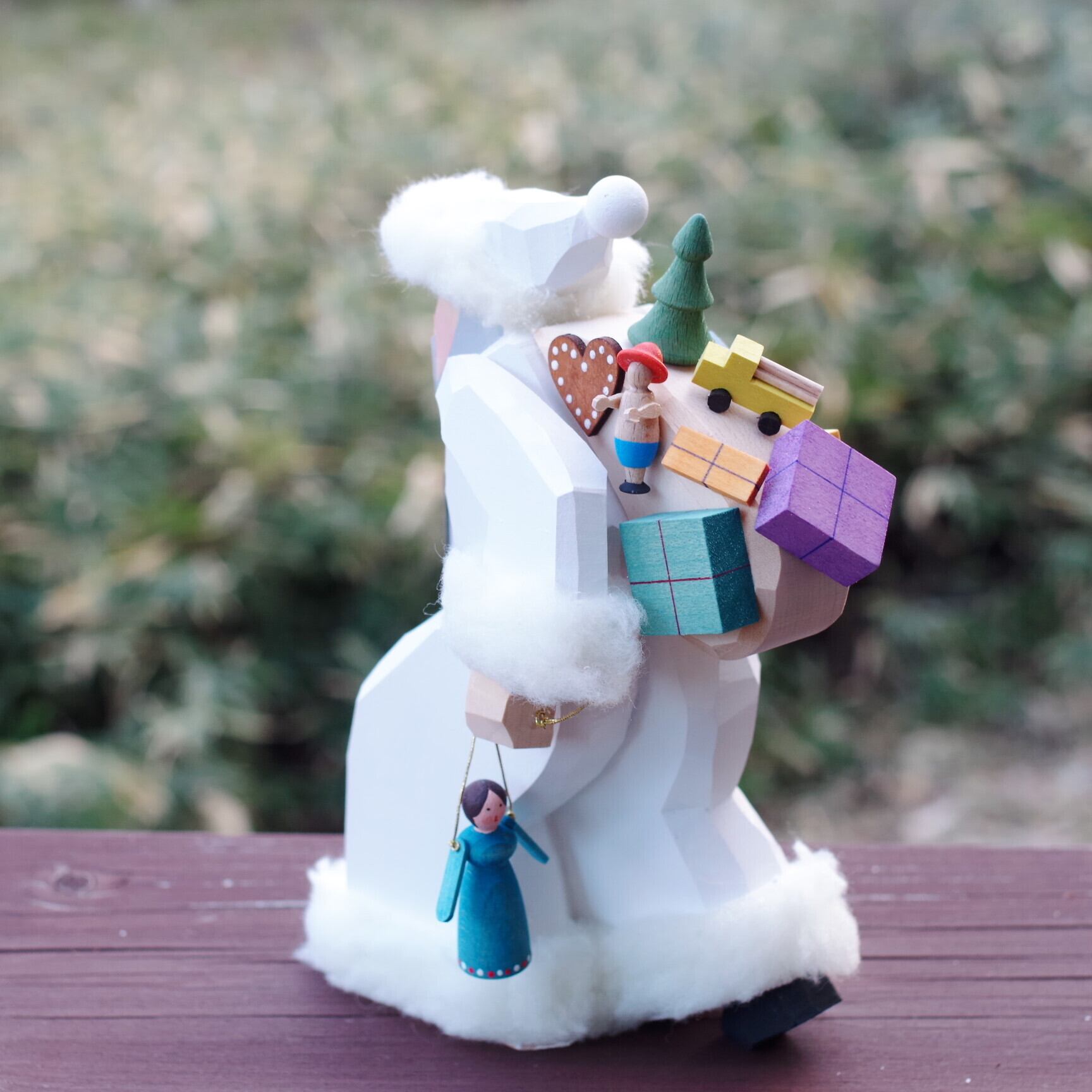 ベティーナフランケ ホワイトサンタ | 木のおもちゃ専門店 おもちゃ箱