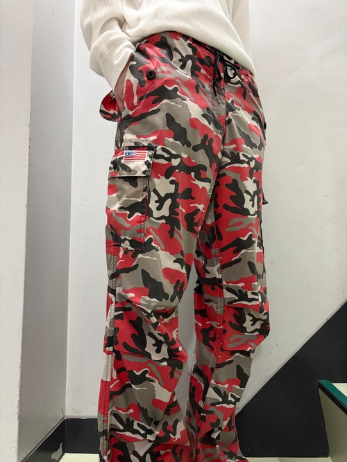 00's "UFO" camouflage cargo pants