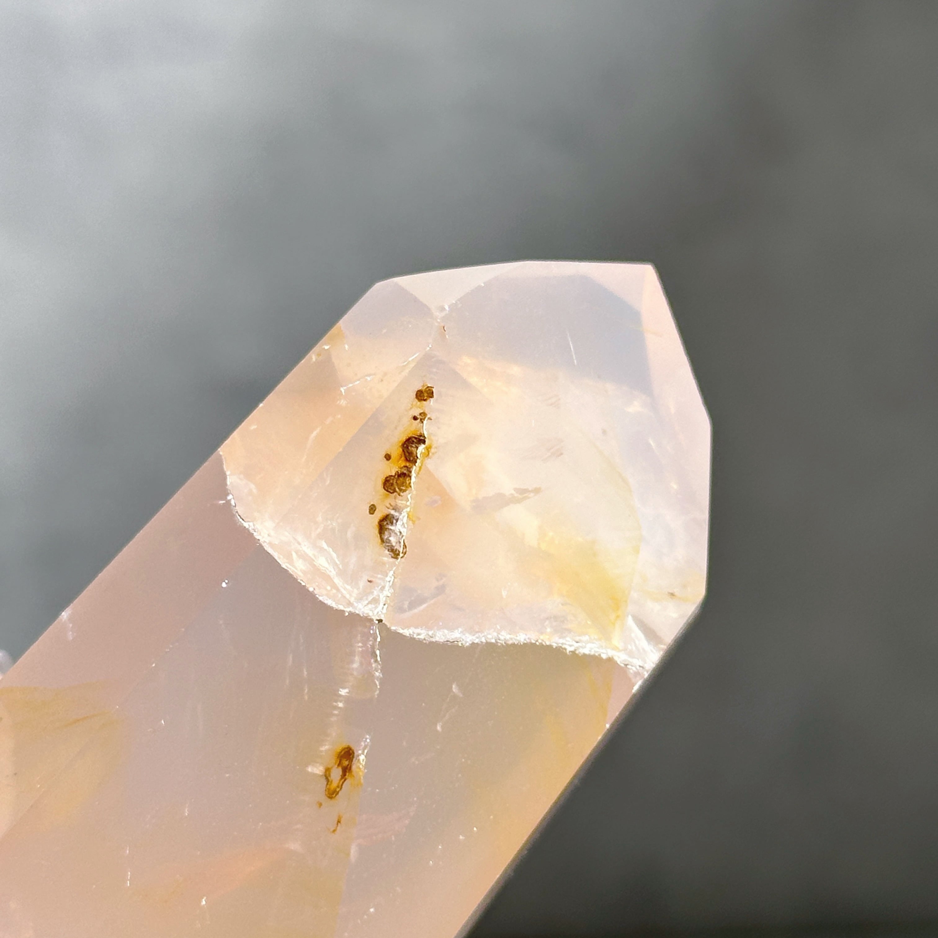 ♡100フォロー感謝価格♡ 宝石質　ローズクォーツ　ゴールデンヒーラー　タワー ゴールデンヒーラー×ローズクォーツ ミディアムエンジェル 04