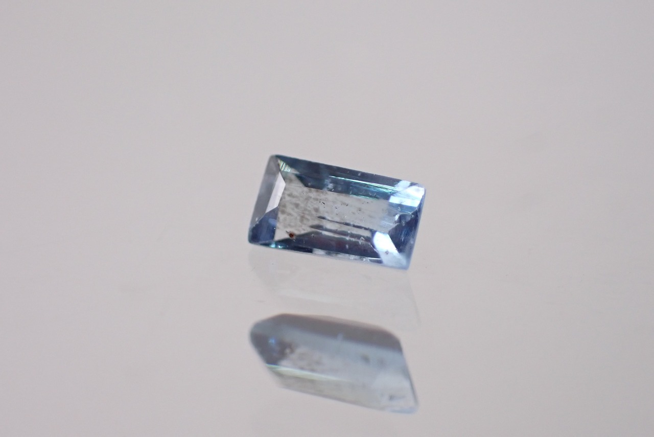 サンタマリアアクアマリン　0.13ct　[E10-50]