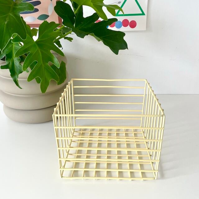 Steel wire basket / cream スチールワイヤーバスケット収納かご | YAY