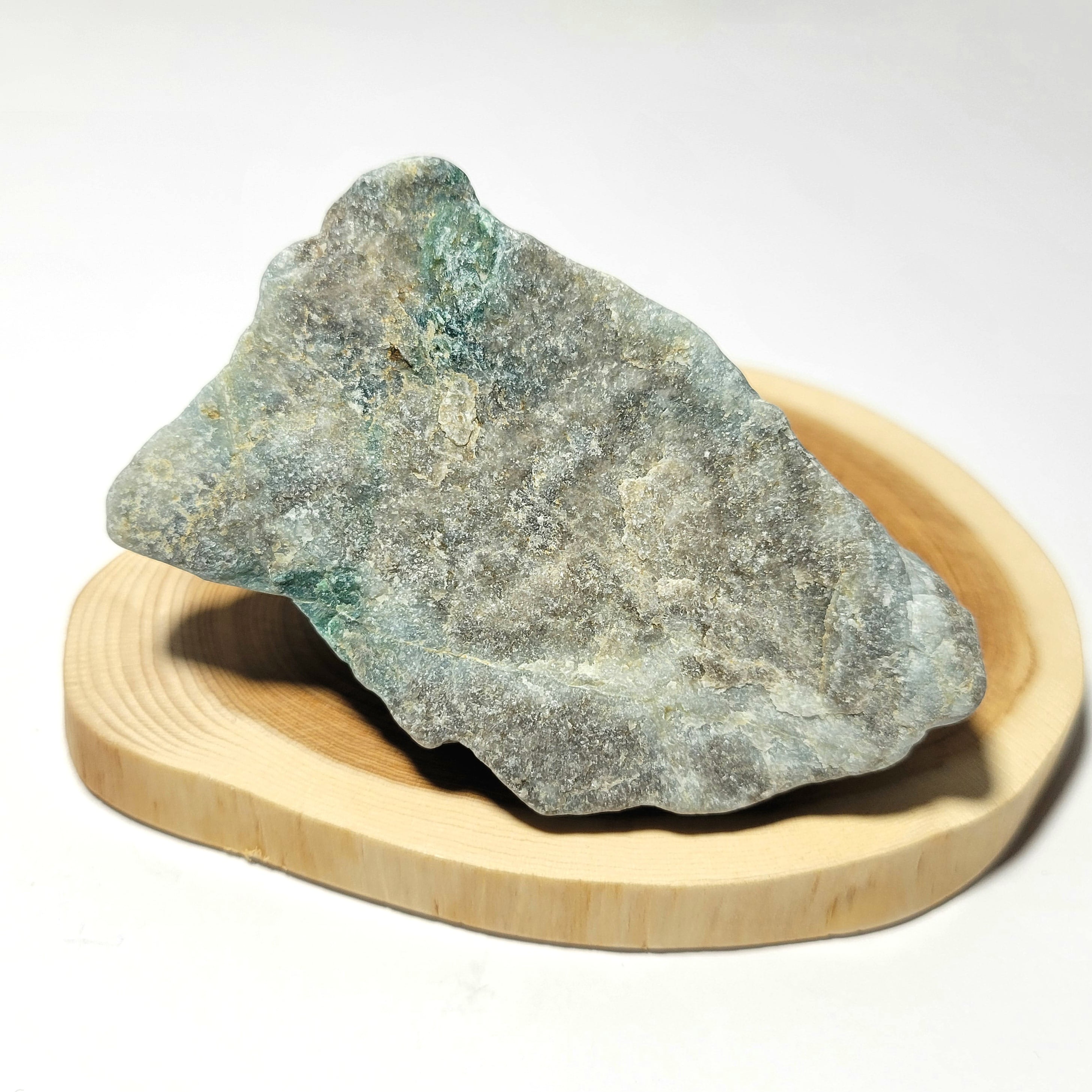 入コン沢原石:糸魚川翡翠 BG0098 | 糸魚川翡翠工房こたきBASE店 入コン沢原石:糸魚川翡翠 BG0098 | 糸魚川翡翠工房こたきBASE店