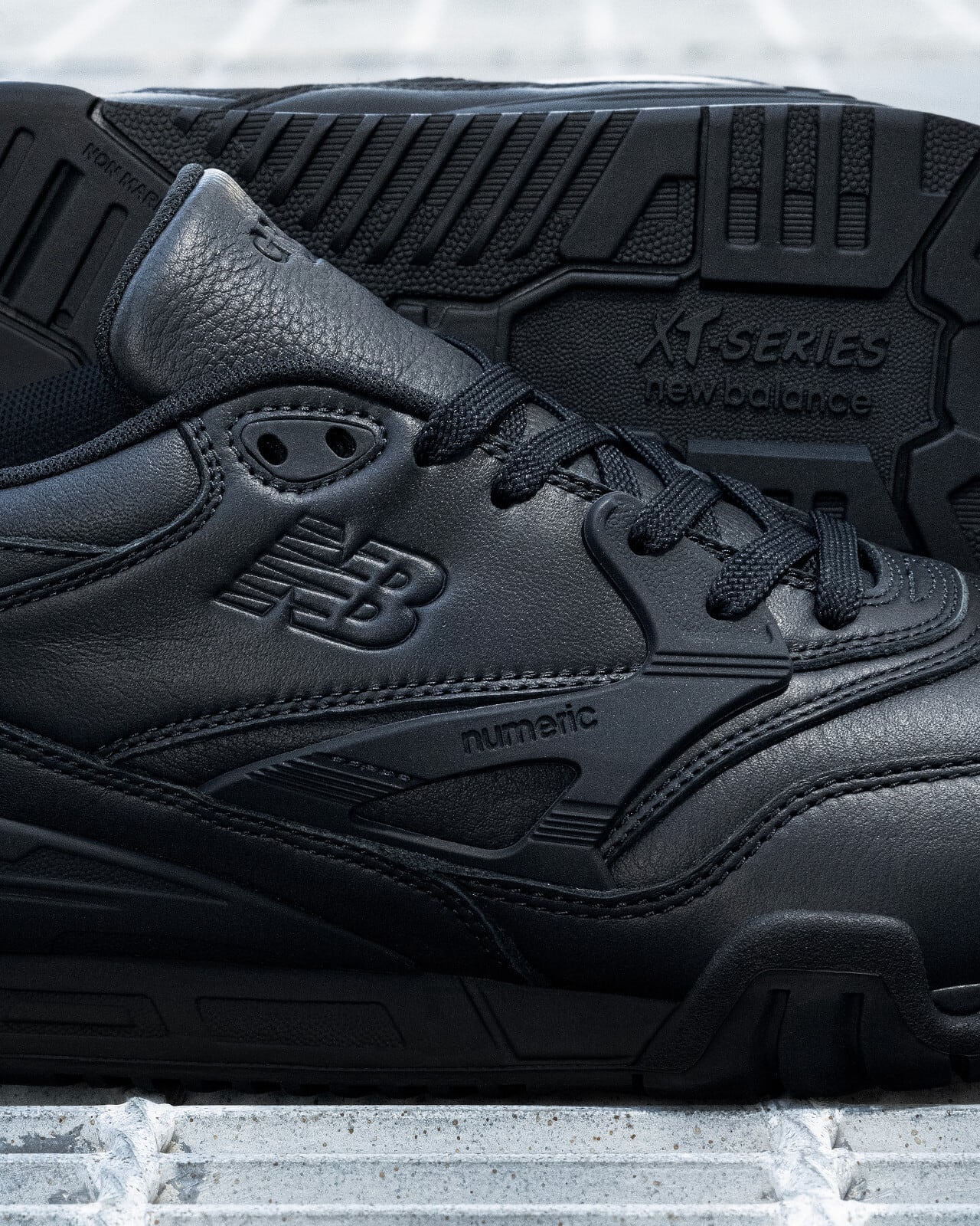 NEW BALANCE NUMERIC GRAND COLLECTION NM770GRD BLACK | HIGHFIVE