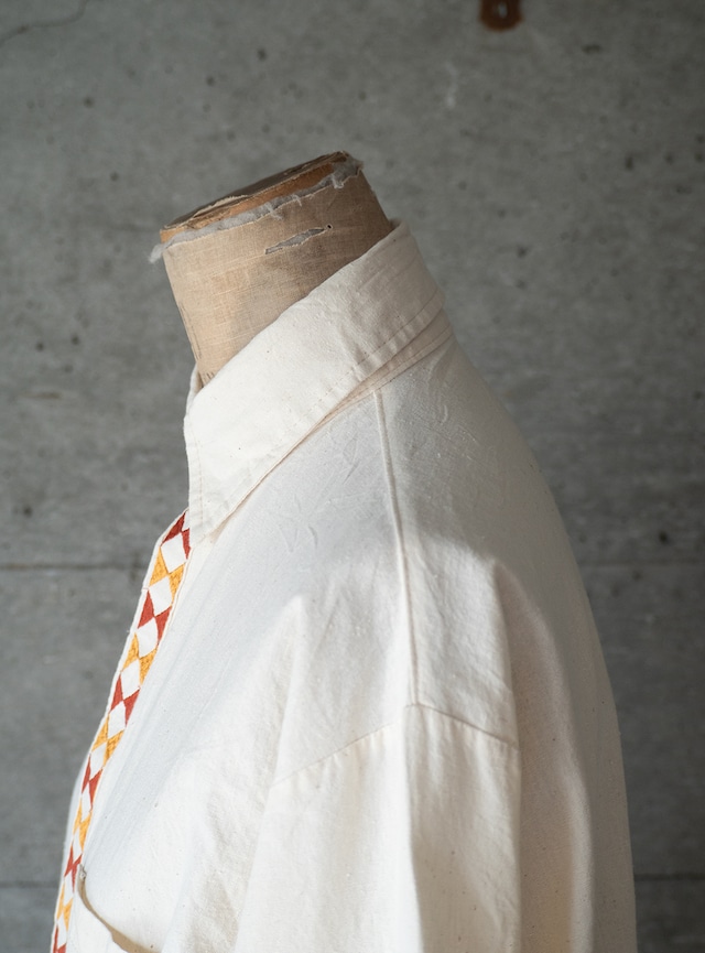 "Sirari Creaciones" used Embroidery shirt