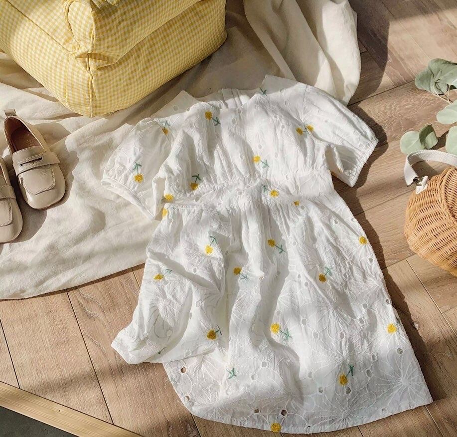 たんぽぽレースワンピース……花柄 フラワー プチプラ ドレス 女の子 ホワイト ナチュラル 海外子供服