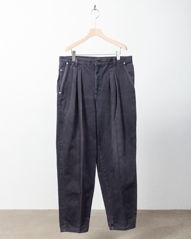 tucked baggy denim trousers