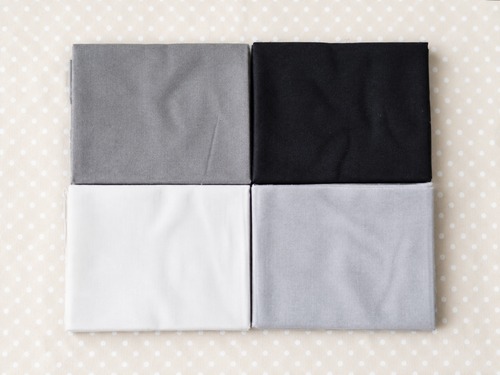 Moda Solids（ソリッズ）カットクロスセット モノトーン