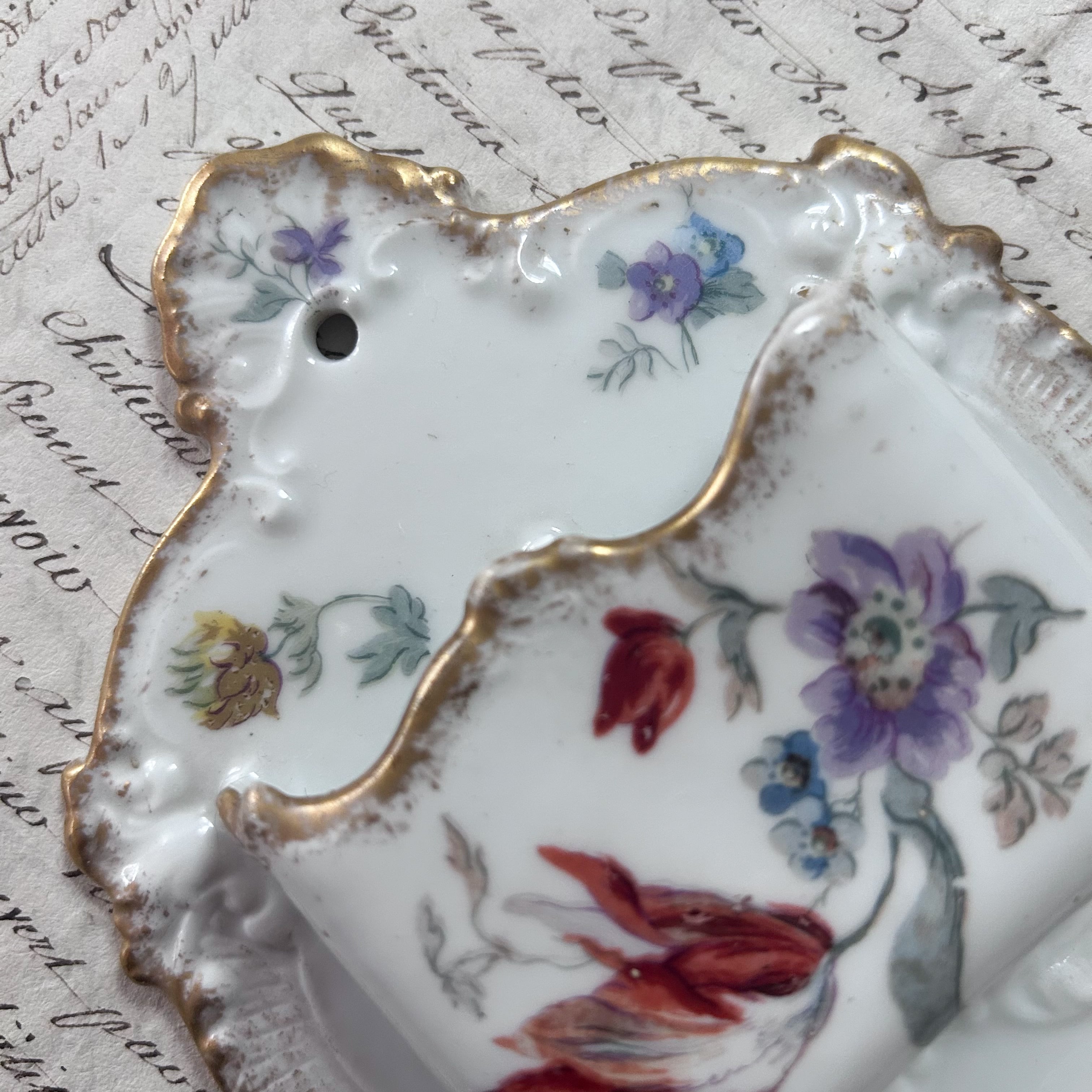 フランスアンティーク】ハンドペイントの花々が美しい聖水盤 | ｱﾝﾃｨｰｸ