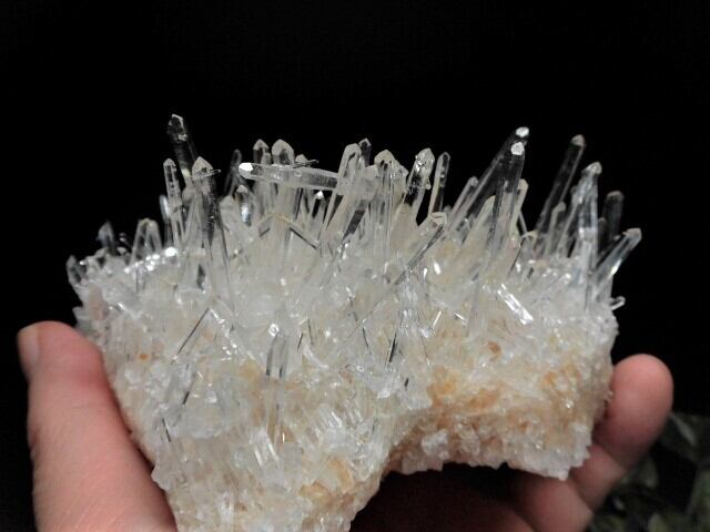 【送料無料】【最高品質】コロンビア サンタンデール産水晶クラスター  no.7