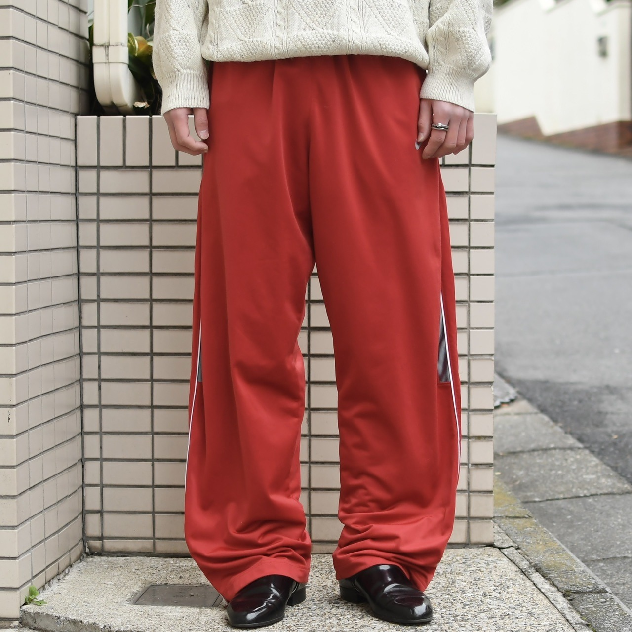 NIKE side line wide track pants