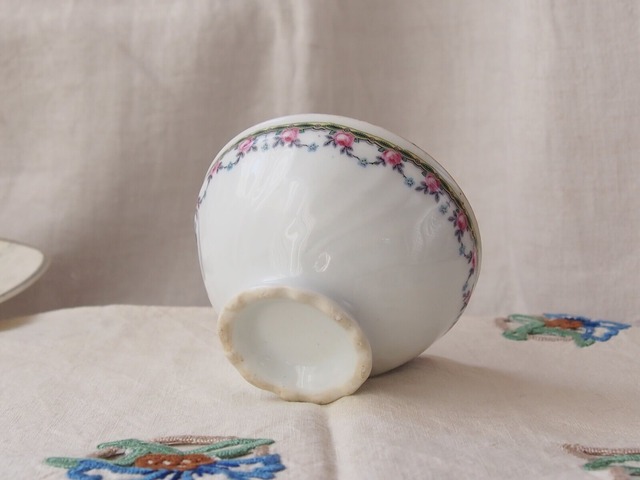 フランスアンティーク　花柄のミニボウル