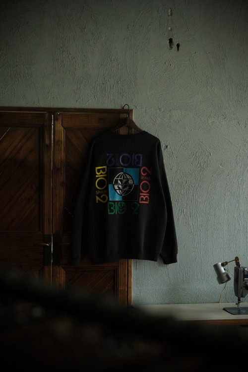 Utah／90's "Biosphere 2" print sweat