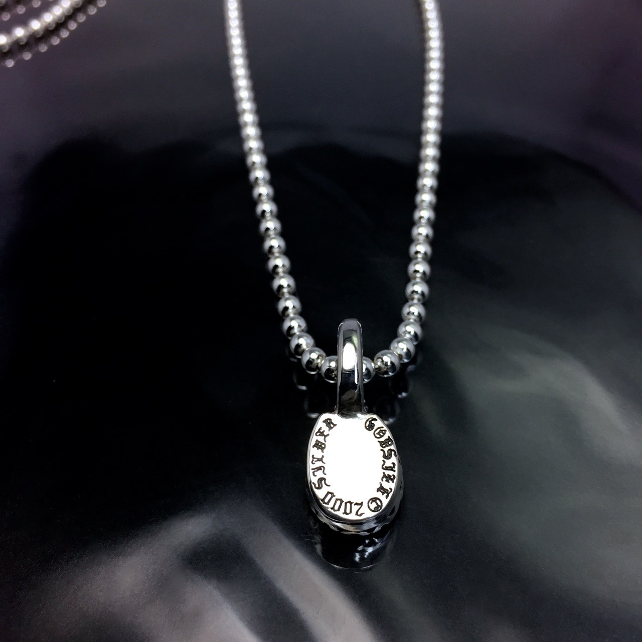 HORSESHOE : C with RUBY PENDANT / ホースシュークラウン・ルビーペンダント