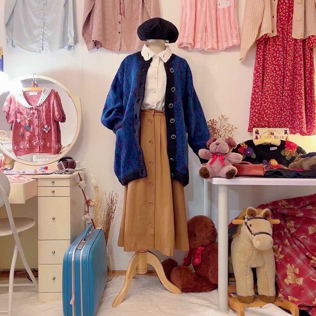 blue diamond liner knit cardigan