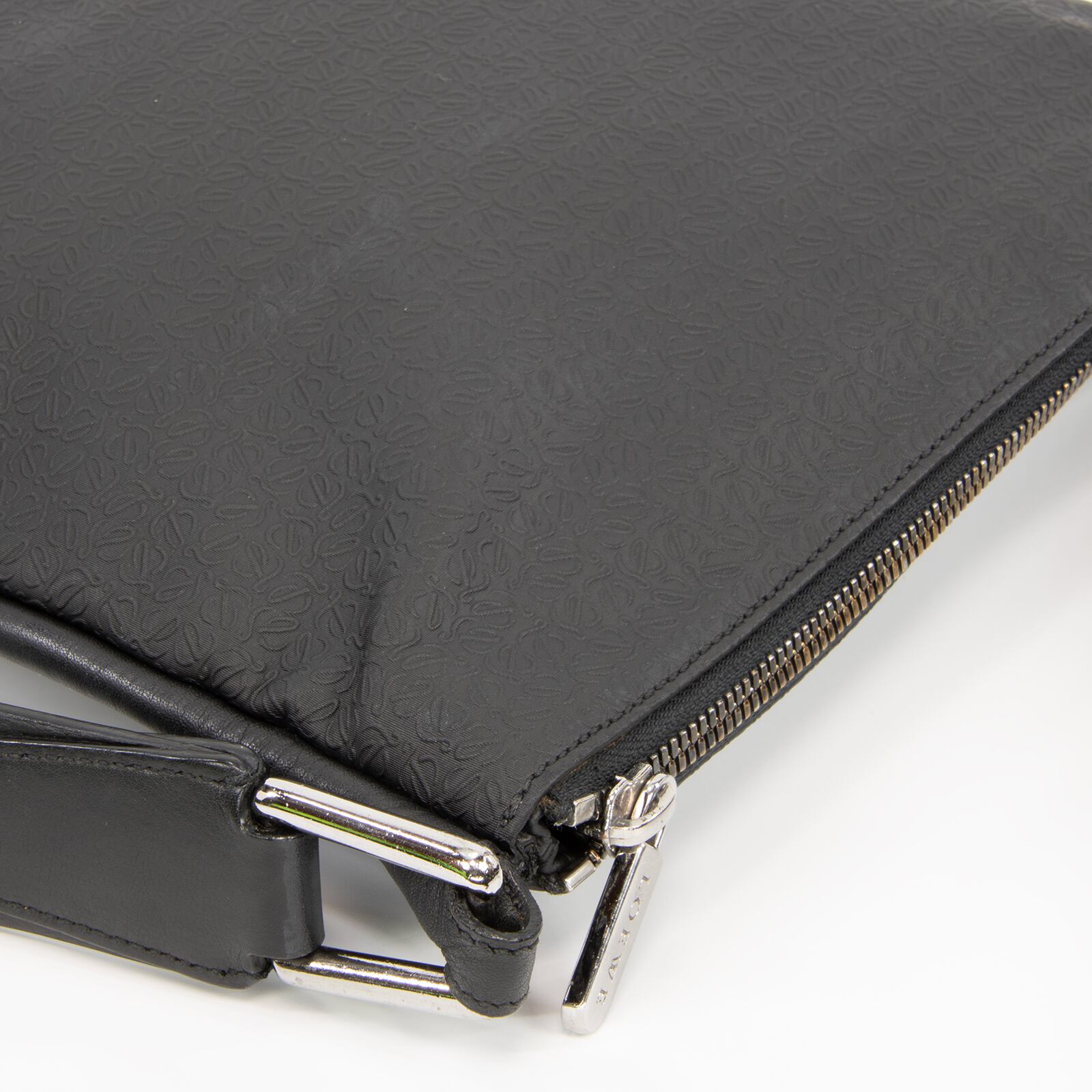 本物 送料無料】ロエベ ショルダーバッグ メンズ レディース リピート