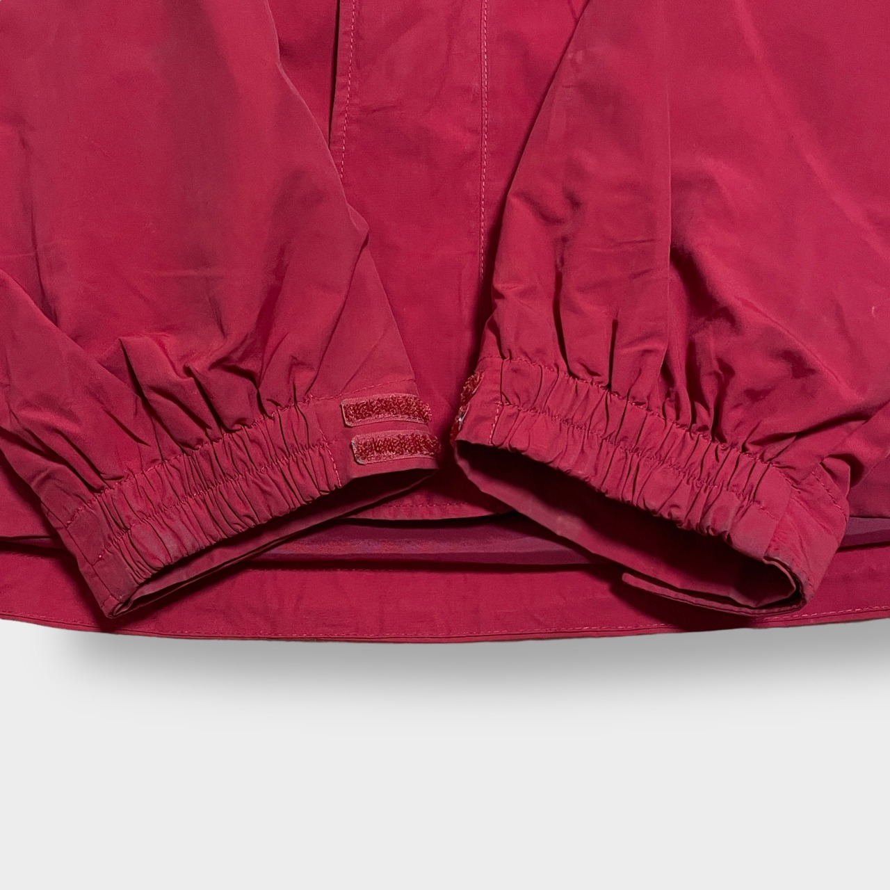 L.L.Bean マウンテンパーカー ナイロンジャケット アウター ジャケット 刺繍ロゴ レッド L アウトドア エルエルビーン US古着