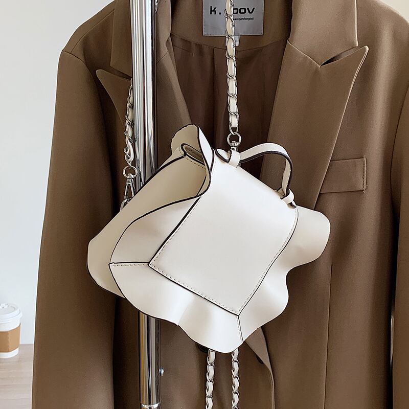 サマーチェーン カジュアル 夏物 バックパック リュック ハンドバッグ Tiancai_Wing_Bag25746728053