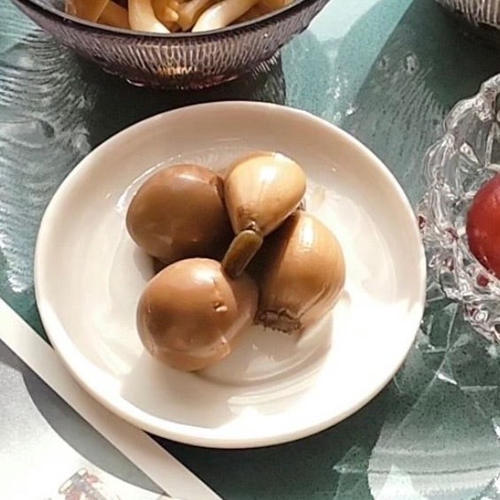 うずらの卵とにんにく醬油漬 | 道後ピクルス