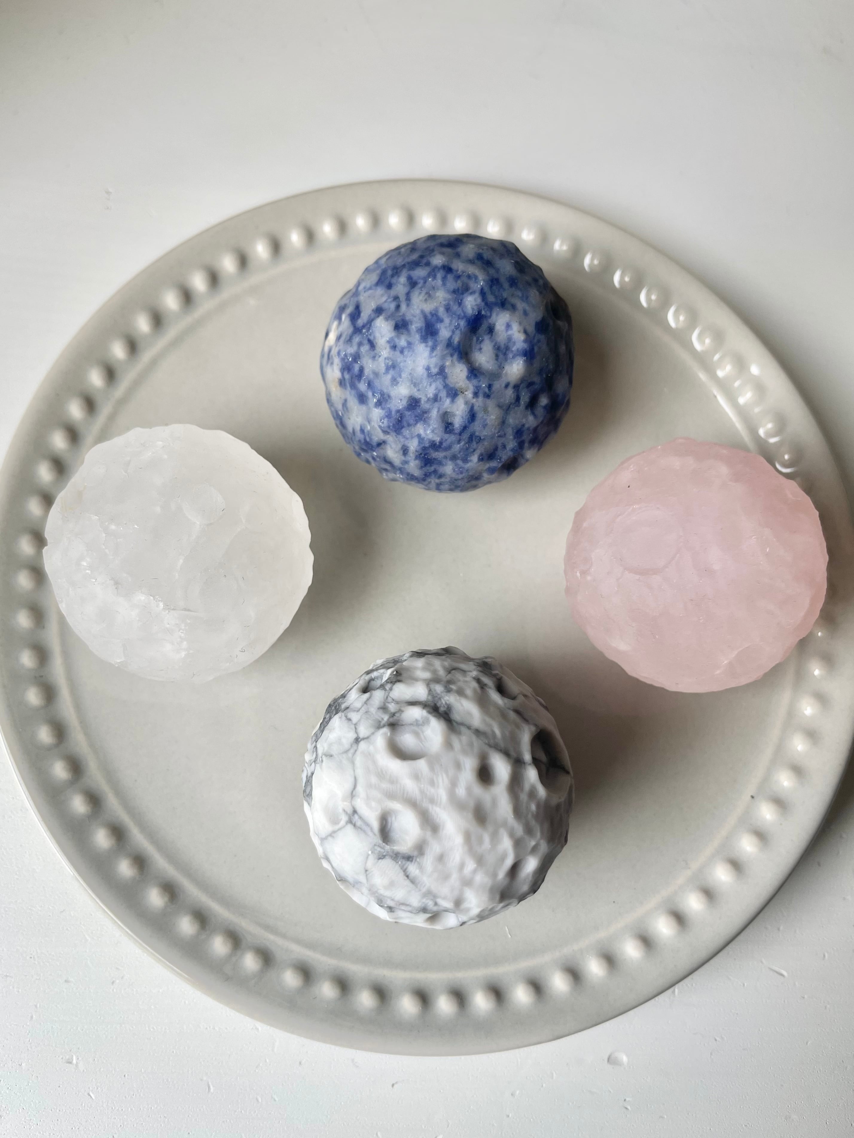Moon Sphere / 月型スフィア | AINA MINERALS