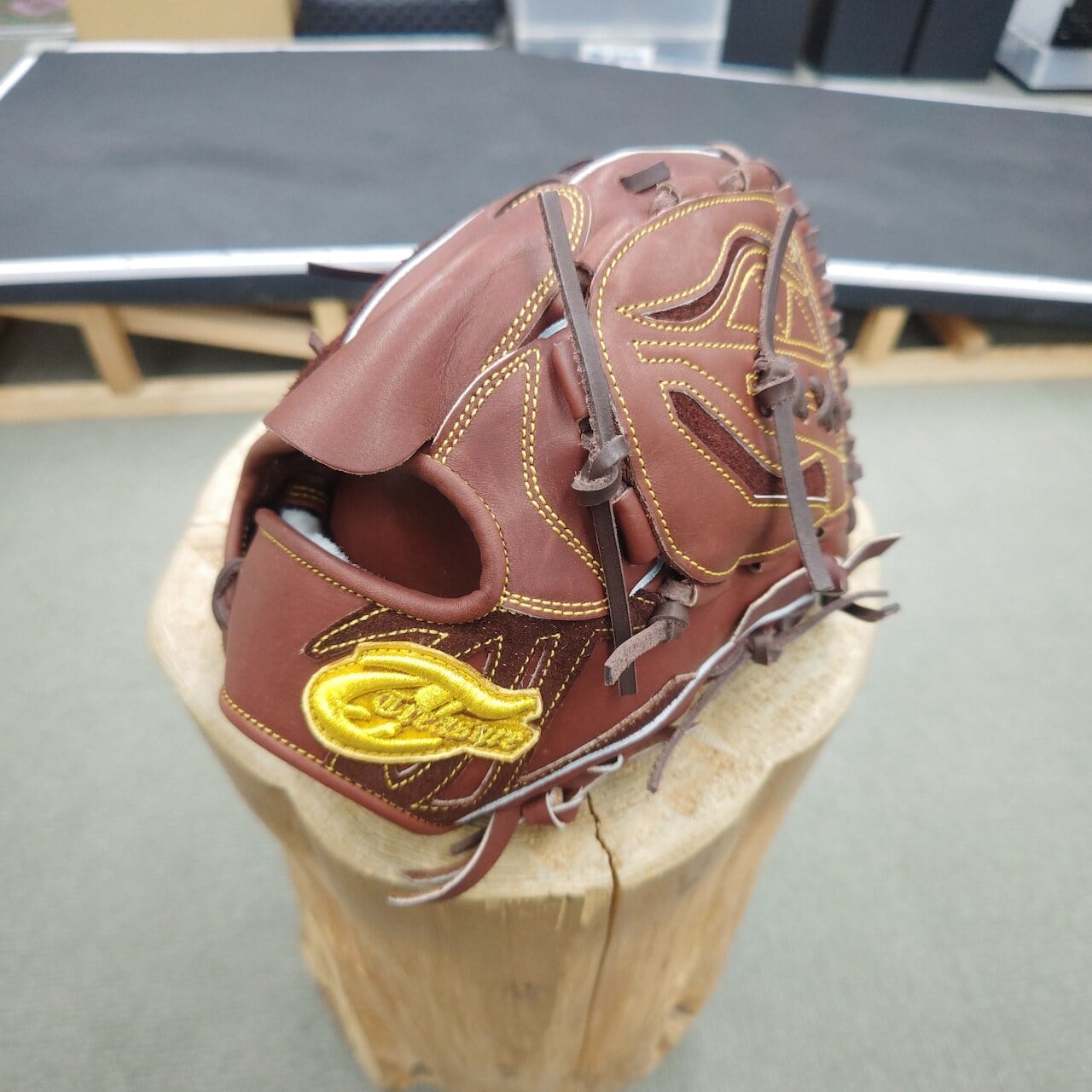Treasure トレジャー 投手用特化型特殊重心グローブ 肩甲骨 Treasure トレジャー 投手用特化型特殊重心グローブ 肩甲骨