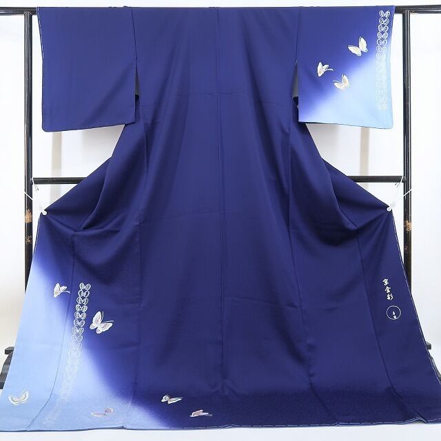 新品 金彩友禅 京金彩 華陽 蝶 着物“ひと夜に舞う蝶…我が身を 新品 金彩友禅 京金彩 華陽 蝶 着物“ひと夜に舞う蝶…我が身を