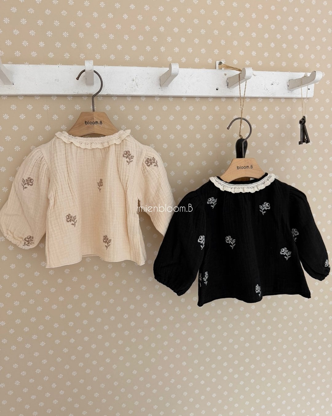 送料無料【予約】/ kids ロース刺繍ブラウス / mienbloom