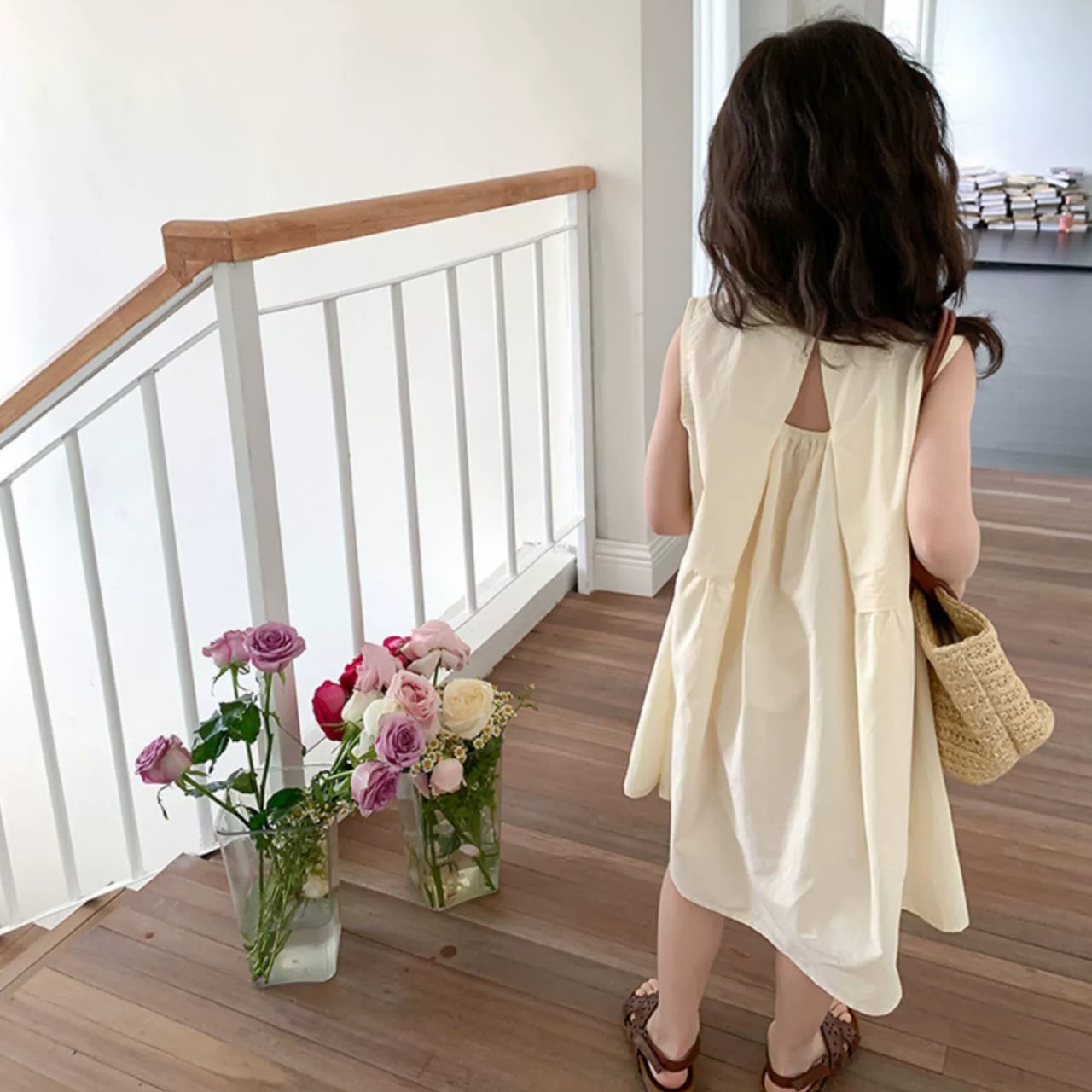 バックデザインワンピース:90-120size.