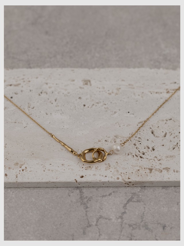 Necklace -Gold-