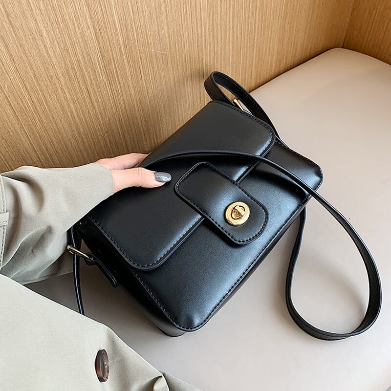 ネットレッドレトロレディーススモールバッグ2020秋冬新流行ファッションメッセンジャーバッグワイルドインシングルショルダースモールスクエアバッグ Tiancai_Wing_Bag49060788614