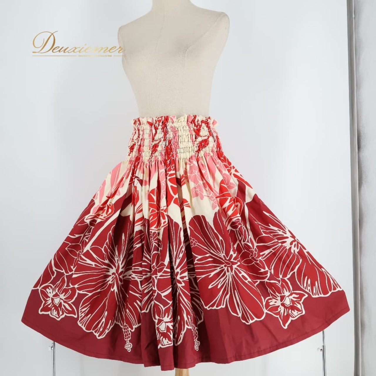 フラダンス 衣装 パウスカート レッド系 ハイビスカス柄 花柄 ケース付き 収納袋 シングル シンプル かわいい 華やか 鮮やか 明るい 赤 白 ハワイアン アロハ ハワイアンプリント フラ ダンス レッスン 練習 ホワイト系 ピンク系 フラワー柄 総柄