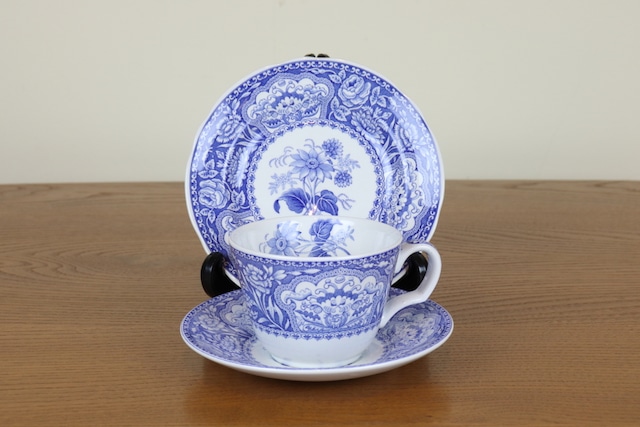 スポード　ブルールームコレクション　トリオ　カップ　プレート　フローラル　FLORAL　イギリス　SPODE　アンティーク　陶磁器　て17