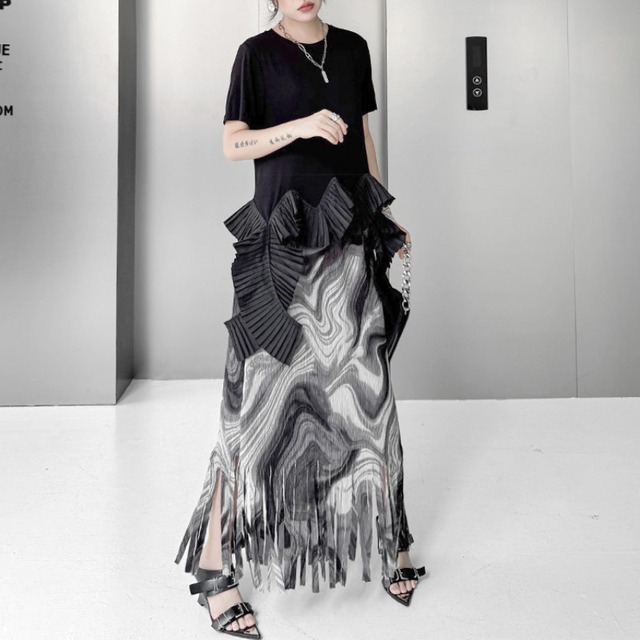 Asymmetric pleated hem t-shirt【2color】 C1554