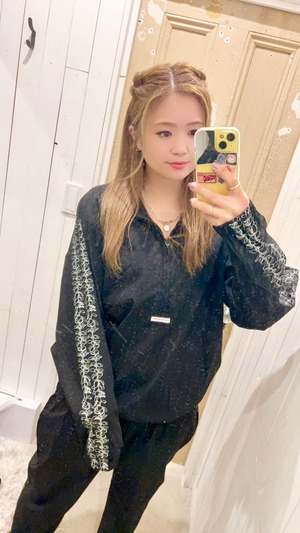 salvagepublic/ナイロンパンツ￥23,000(25,300)