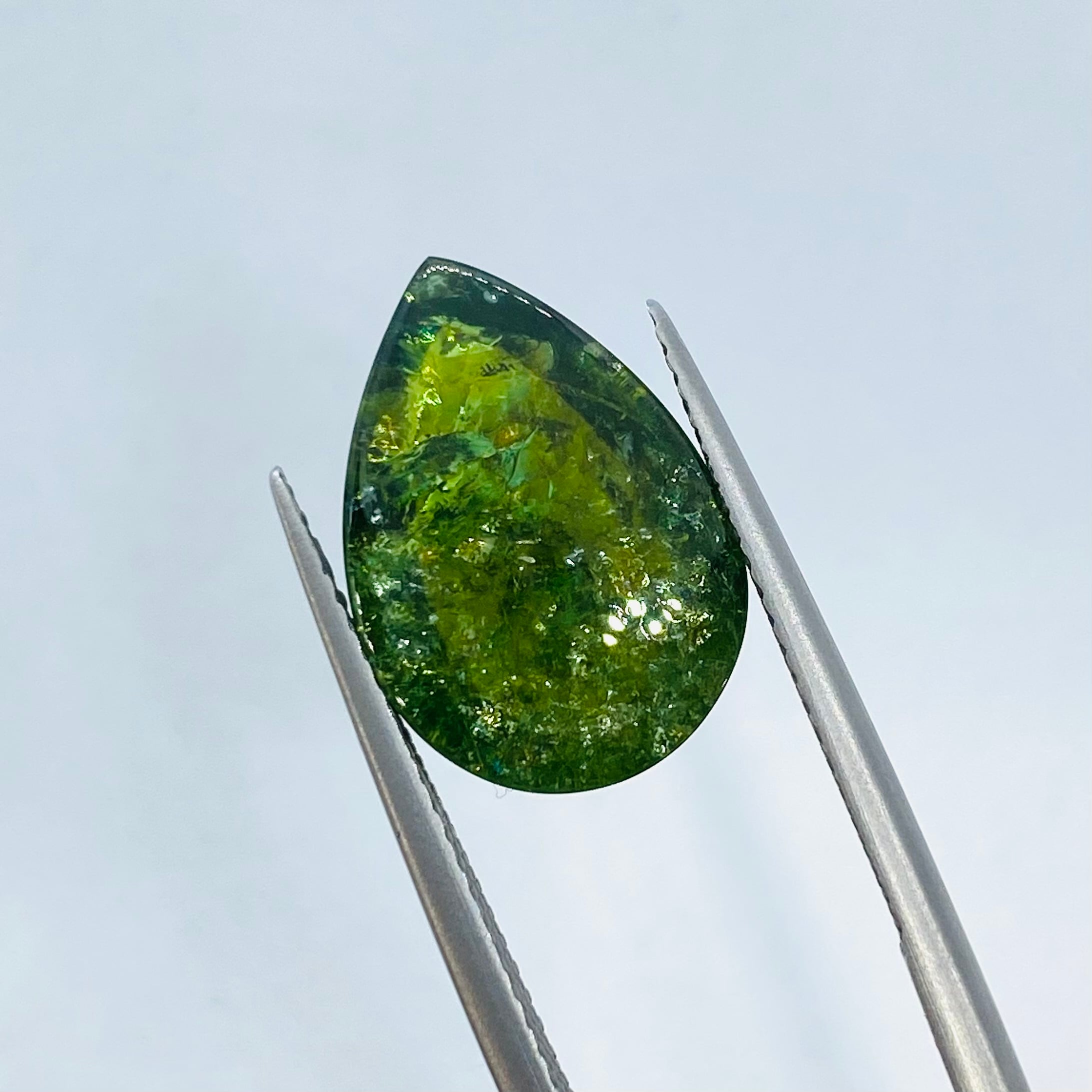 インスタライブご紹介イリデッセンス入りトルマリン