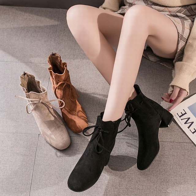 ショートブーツ ハイヒール 背面ジッパー 韓国ファッション レディース ブーツ スクエアトゥ 7cm 太いヒール チャンキーヒール スエード 美脚 / Thick heel high heels plus velvet short boots (DTC-601648268188)
