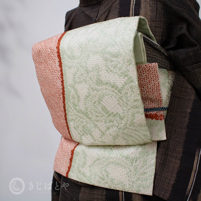 正絹　蕎麦切色に辻が花柄のなごや　