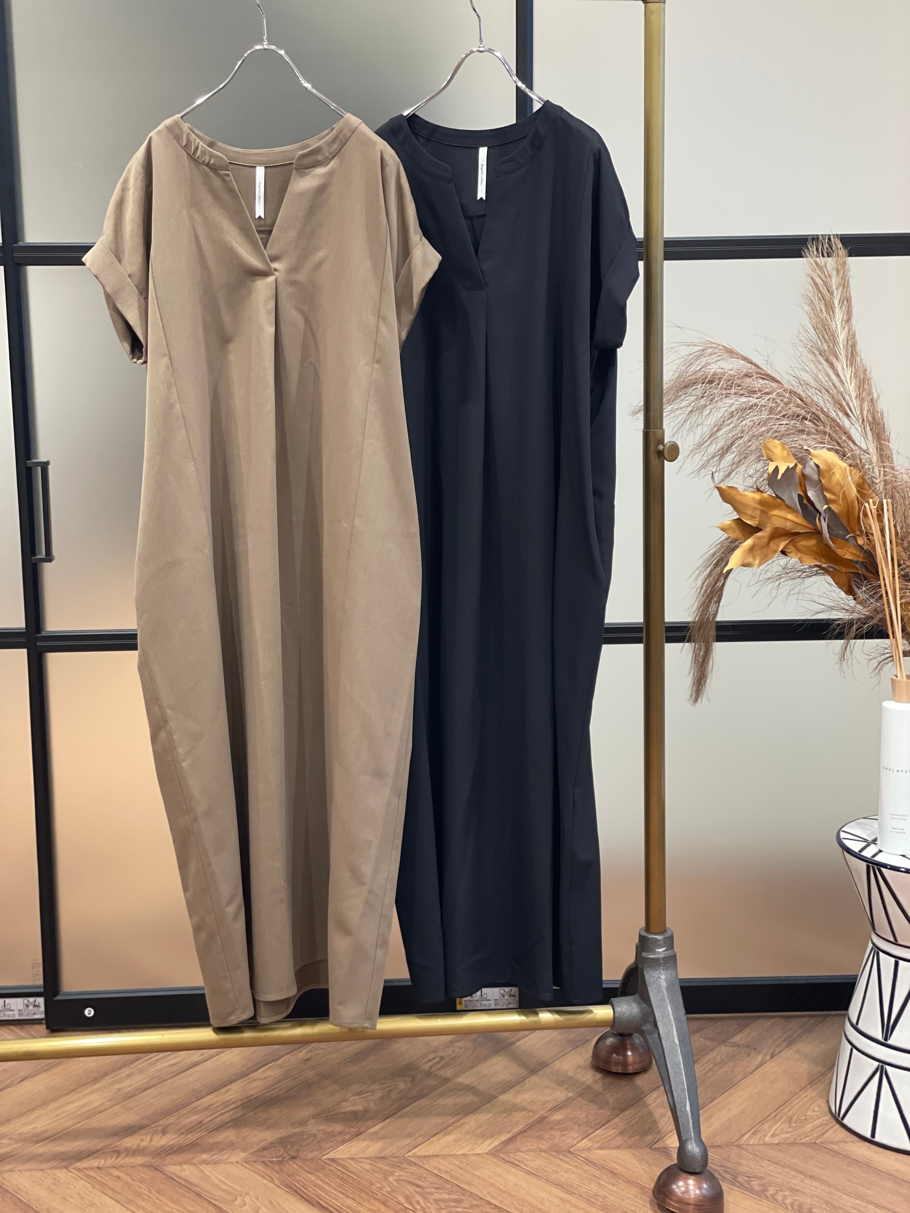woman | Neutral Closet