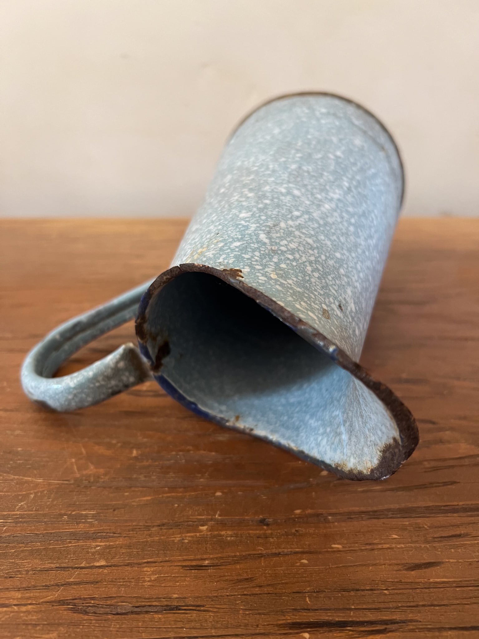 フランスアンティーク 小さいサイズのホーロー製ジャグ